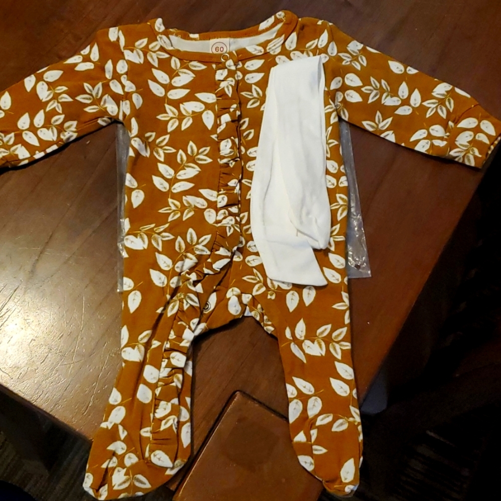 Baby girl outfit and headband